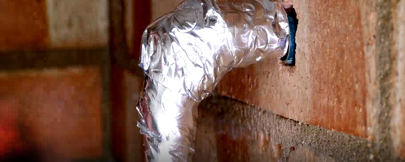 Exterior pipe insulation wrap